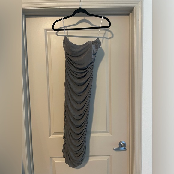 Women’s Gray Rouched Dress - Picture 1 of 5